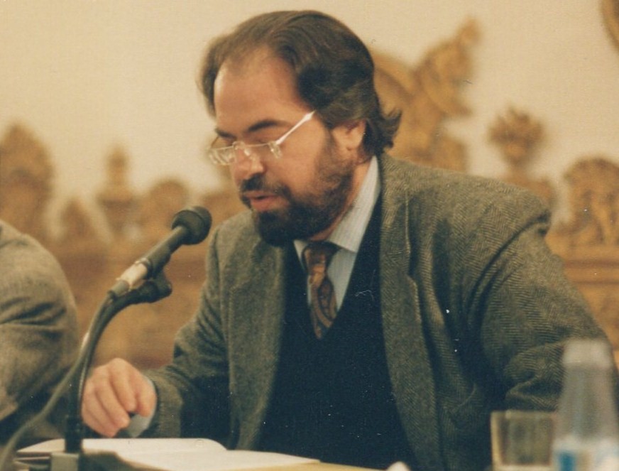 2 Felipe Lázaro, en 1993 y en la Universidad Pontificia, durante el Homenaje a Baquero (Foto de Jacqueline Alencar)