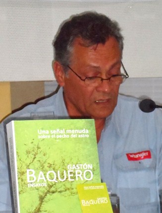 2 Remigio Ricardo Pavón durante la presentación en la Feria de La Habana