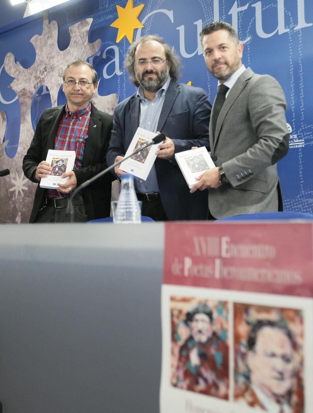 3 Miguel Elías, Alfredo Pérez Alencart y Julio López, en otro momento de la presentación (1024x768)