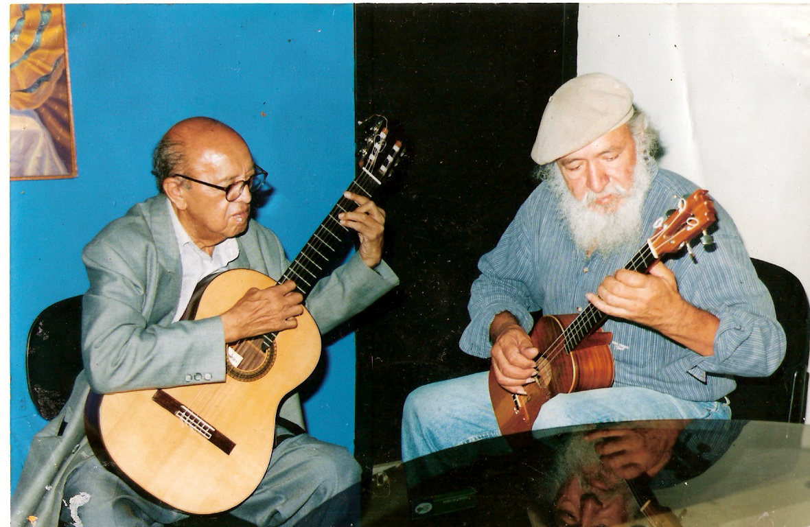 9 Dos manos, un cuatro, un sentimiento Alirio Díaz y Tomás Montilla