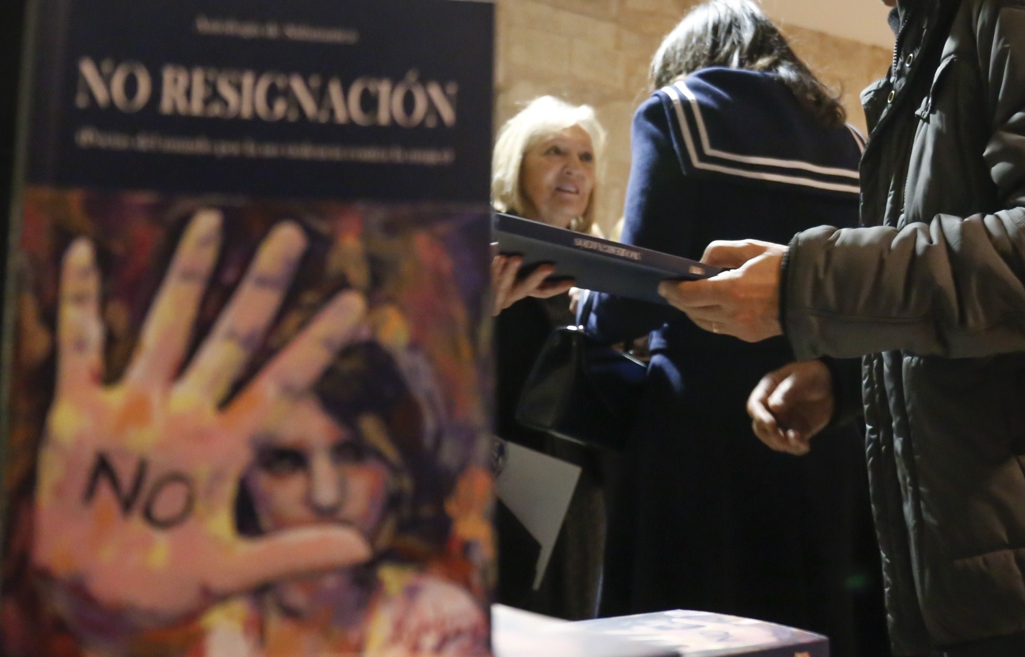 1 Liceo. Presentación del Libro _No resignación_