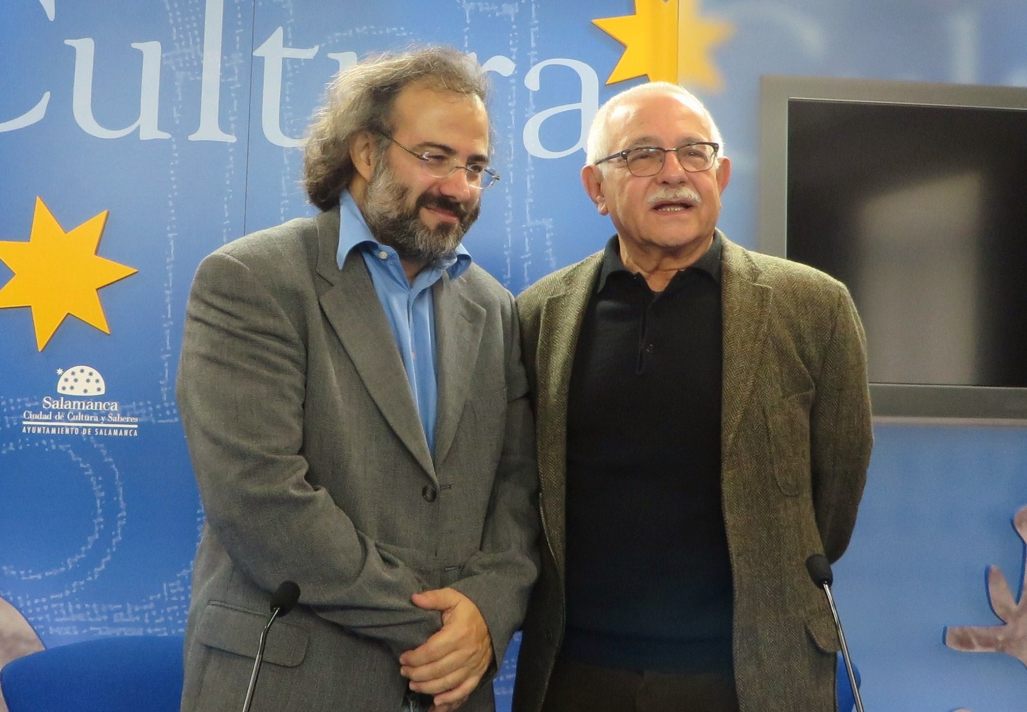 6 Alfredo Pérez Alencart y Pío E. Serrano, en la Sala de la Palabra (foto José Amador, 2014)