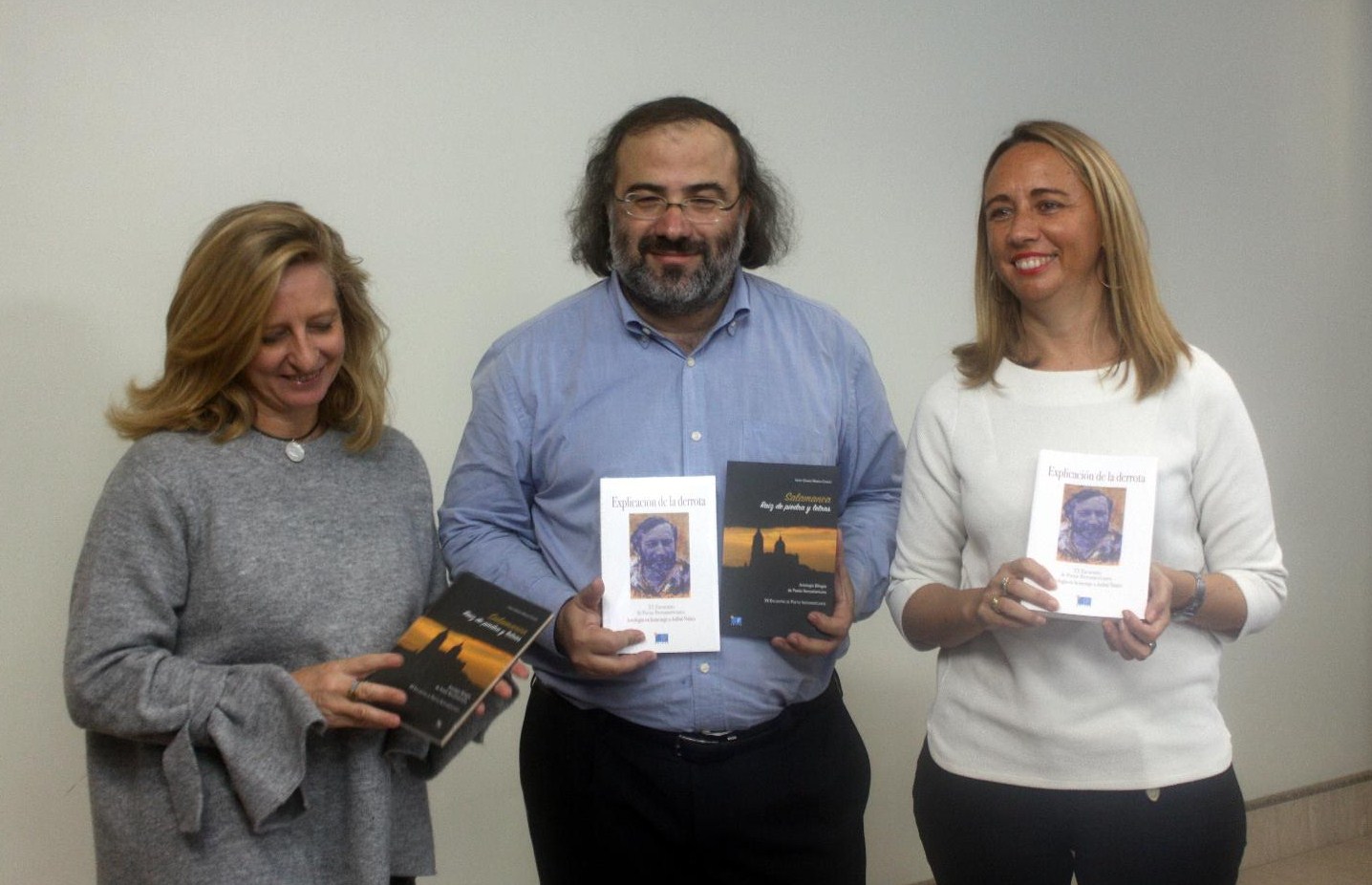 7 Carmen Cardona, Alfredo Pérez Alencart y Ana Navarro, de la Fundación Salamanca Ciudad de Cultura y Saberes (foto de José Amador Martín)