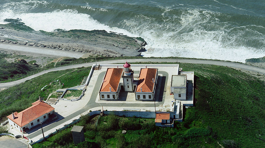 10 Faro de cabo Mondego