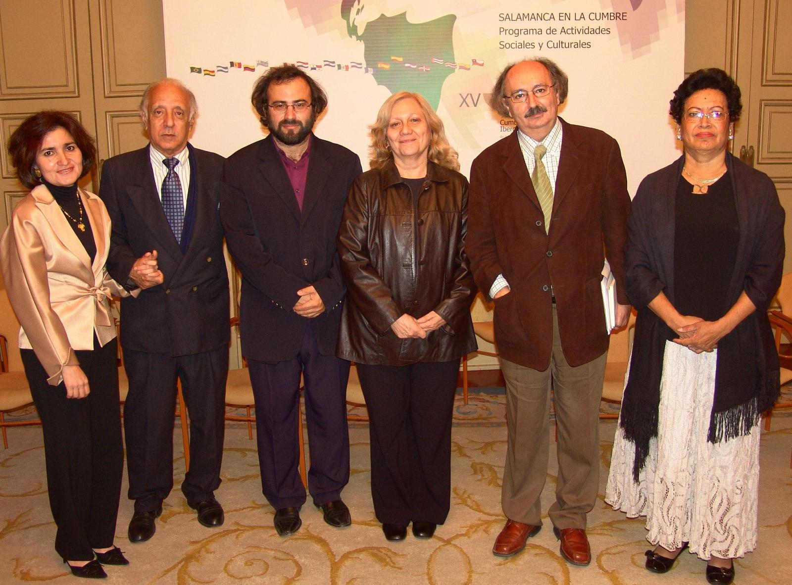 5 Jacqueline Alencar (Bolivia), César López (Cuba), A. P. Alencart (Perú-España), Ana María Rodas (Guatemala), Antonio Colinas (España) y Ana Ilce Gómez (Nicaragua)