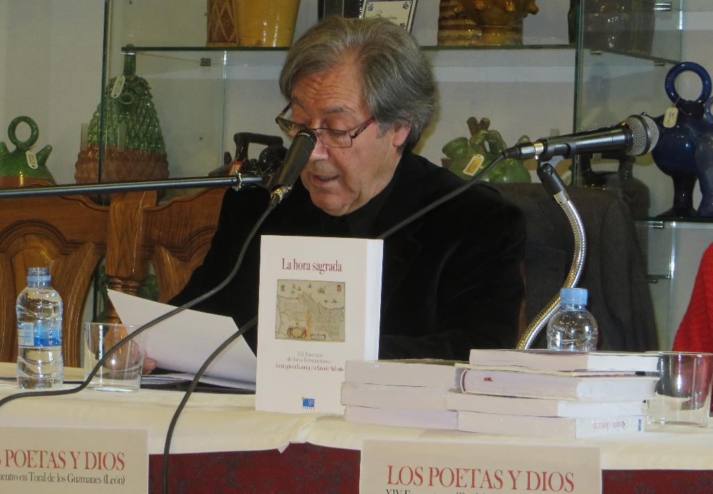 5 Otro momento de la intervención de Valle Alosno