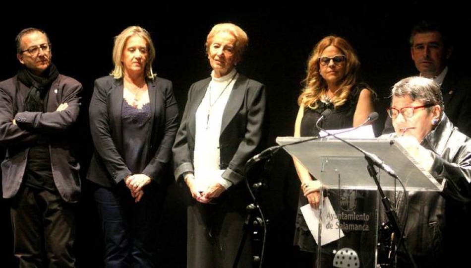 4 Lilliam Moro durante la ceremia de premiación celebrada en Salamanca (Foto de José Amador Martín)